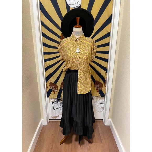 🌈 Amazing sunny Picnic flower top - Picture 9 of 11